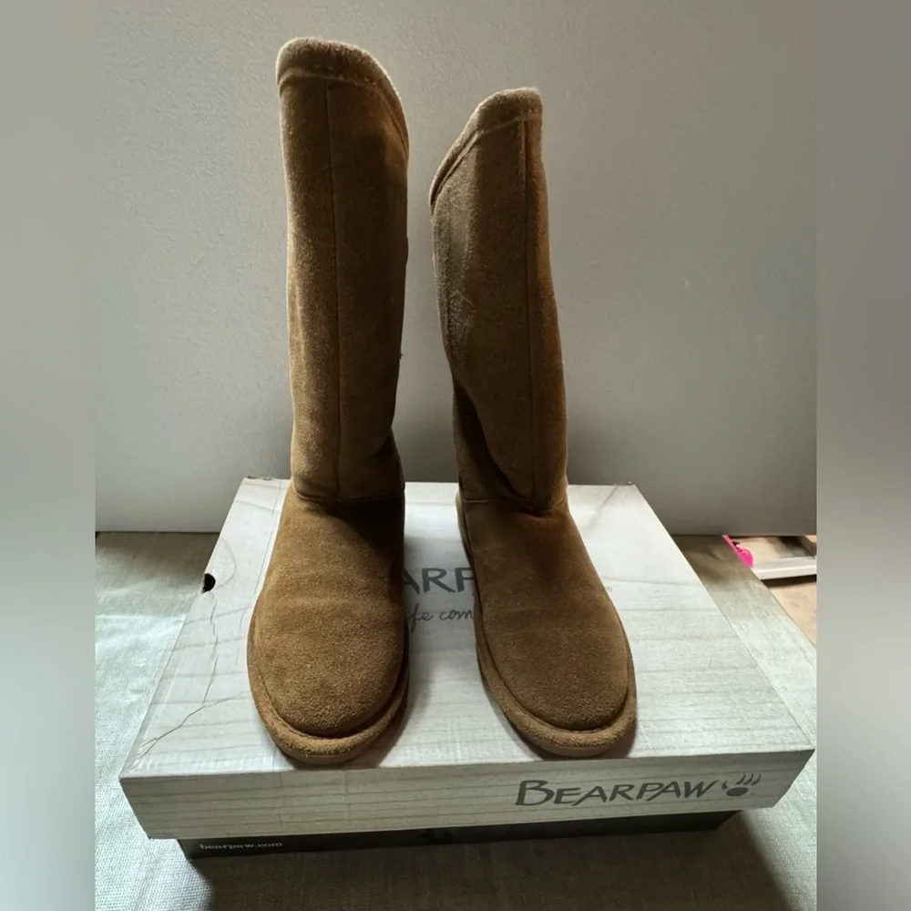 Bearpaw Phylly Youth Winter Boots - Size 4
